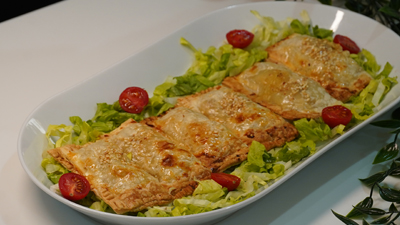 Mini thyme babka with cheese